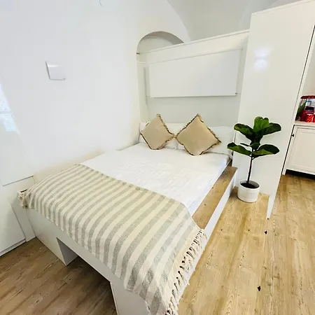 Filmap- Charmante Kreuzgewlbe-whg Appartement Görlitz
