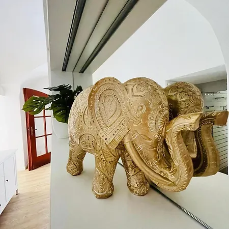 Filmap- Charmante Kreuzgewlbe-whg Appartement *